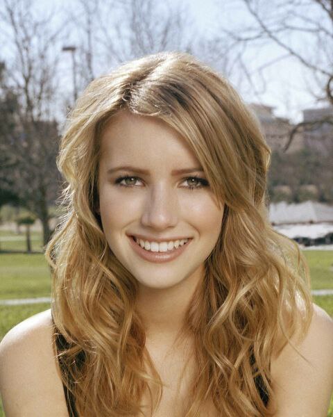 emmarobertsorg004.jpg