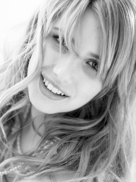 emmarobertsorg007.jpg