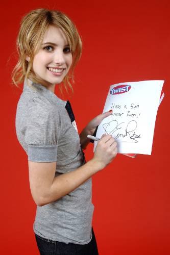emmarobertsorg026.jpg