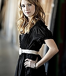 emmarobertsorg004.jpg