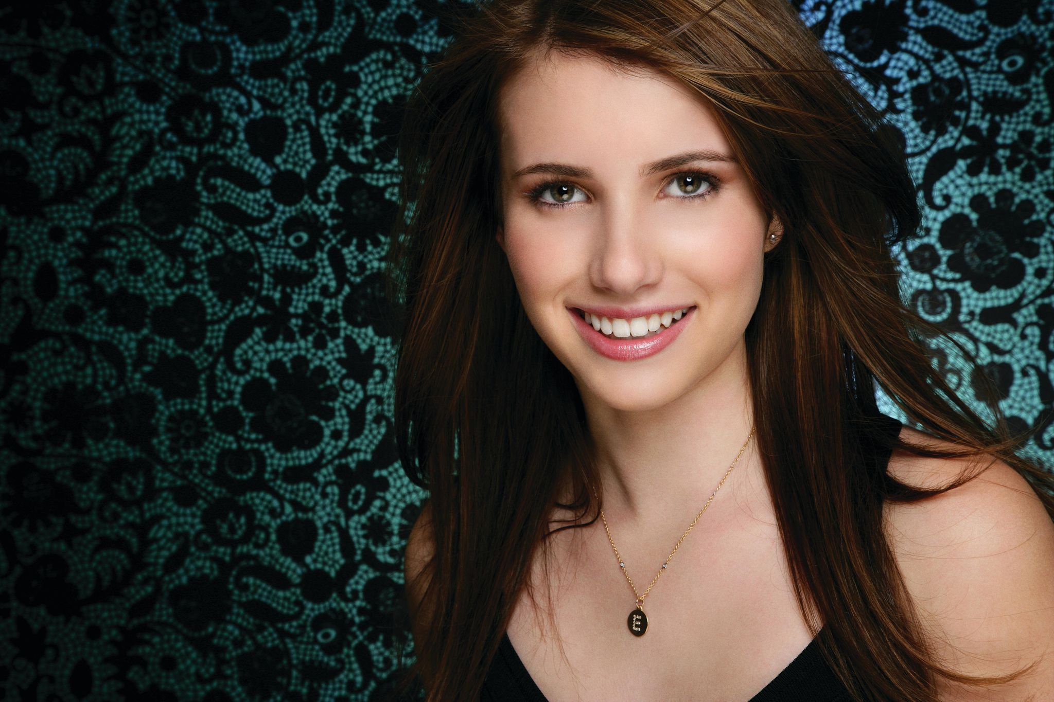 emmarobertsorg011.jpg emmarobertsorg011.jpg