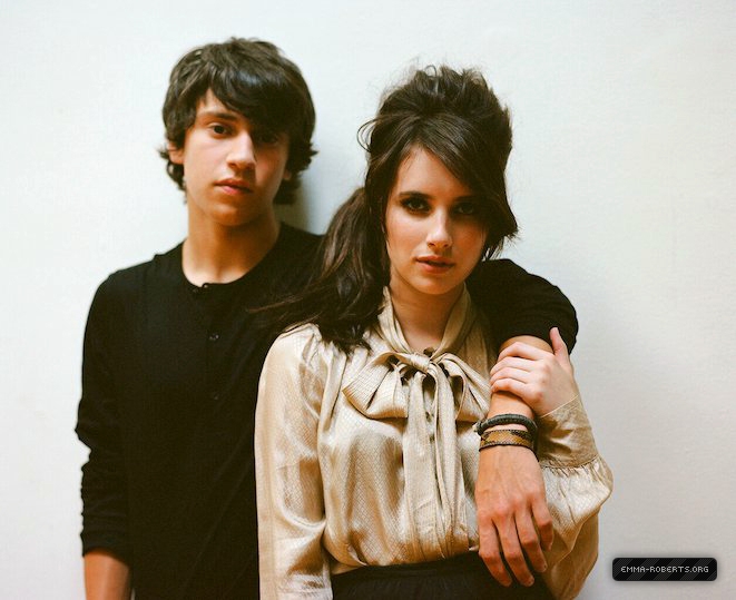 emmarobertsorg001.jpg