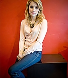 emmarobertsorg011.jpg
