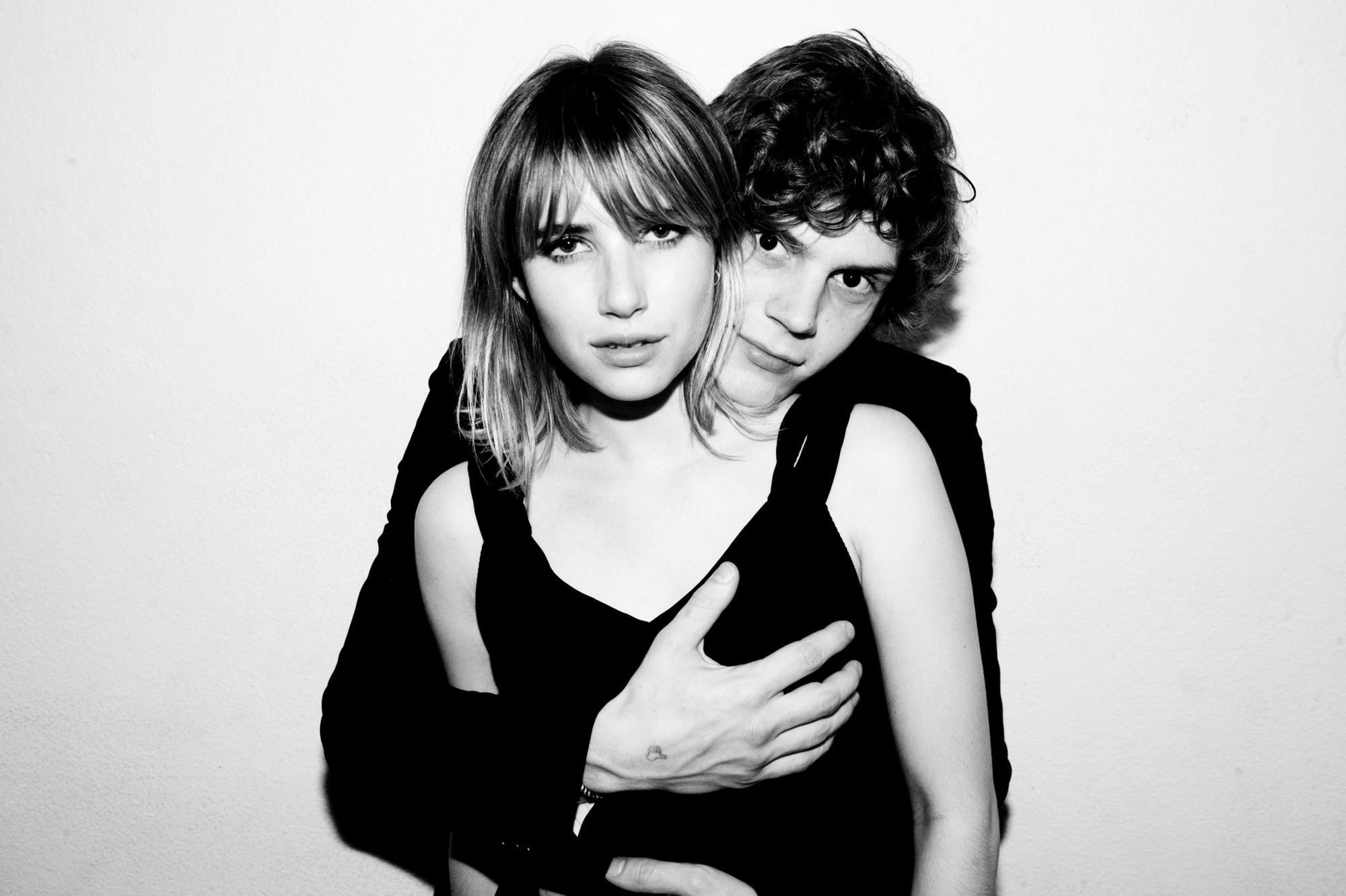 emmarobertsorg001.jpg
