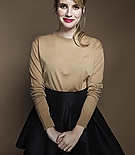 emmarobertsorg002.jpg