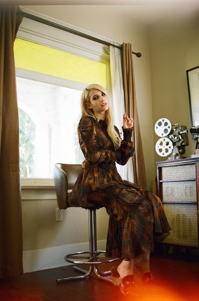 emmarobertsorg002.jpg