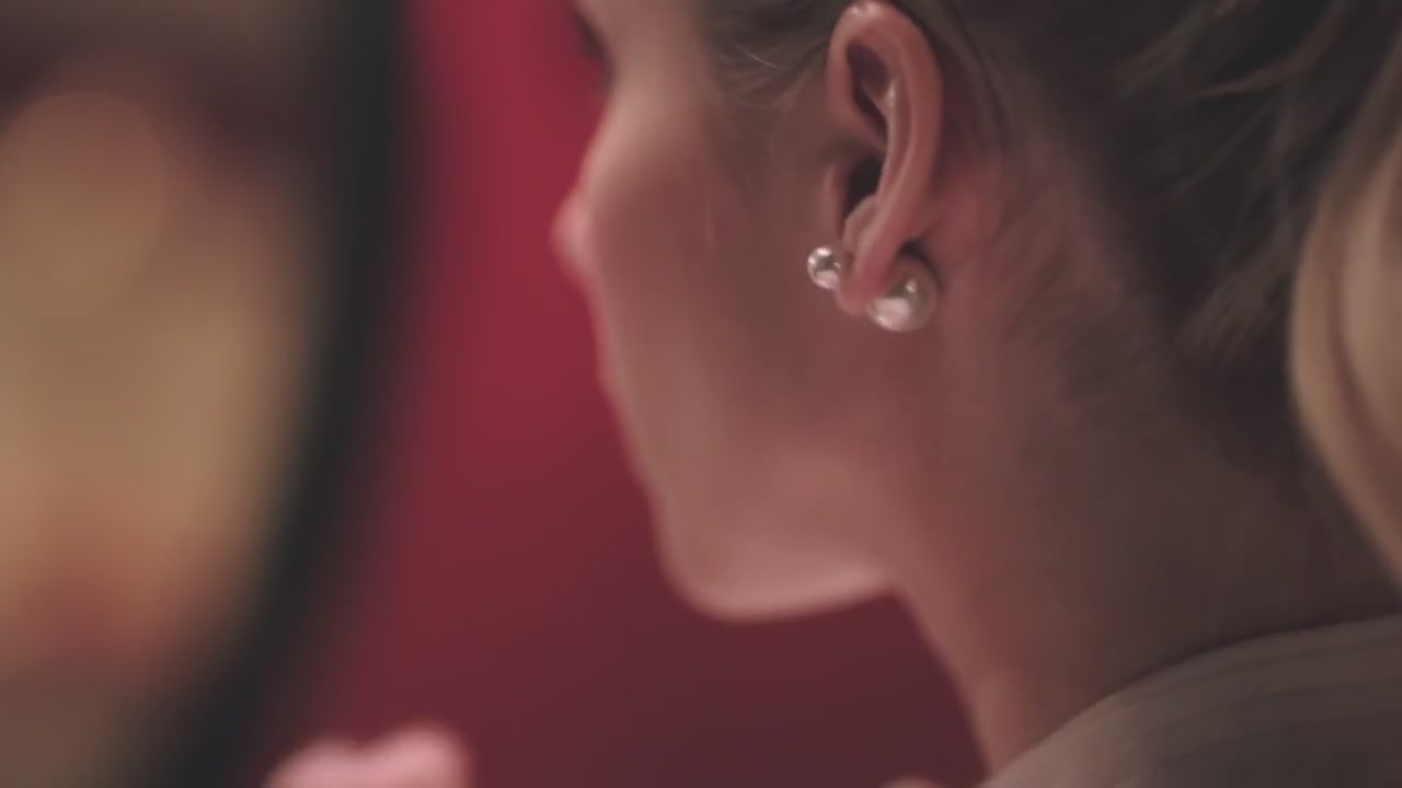 emmarobertsorg002.jpg emmarobertsorg002.jpg