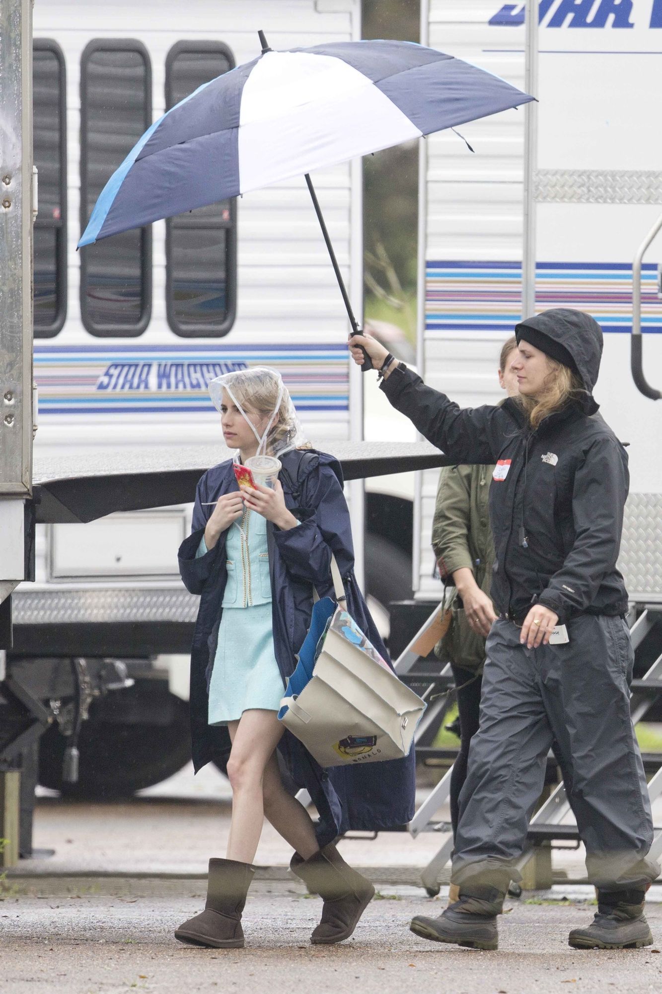 emmarobertsorg009.jpg