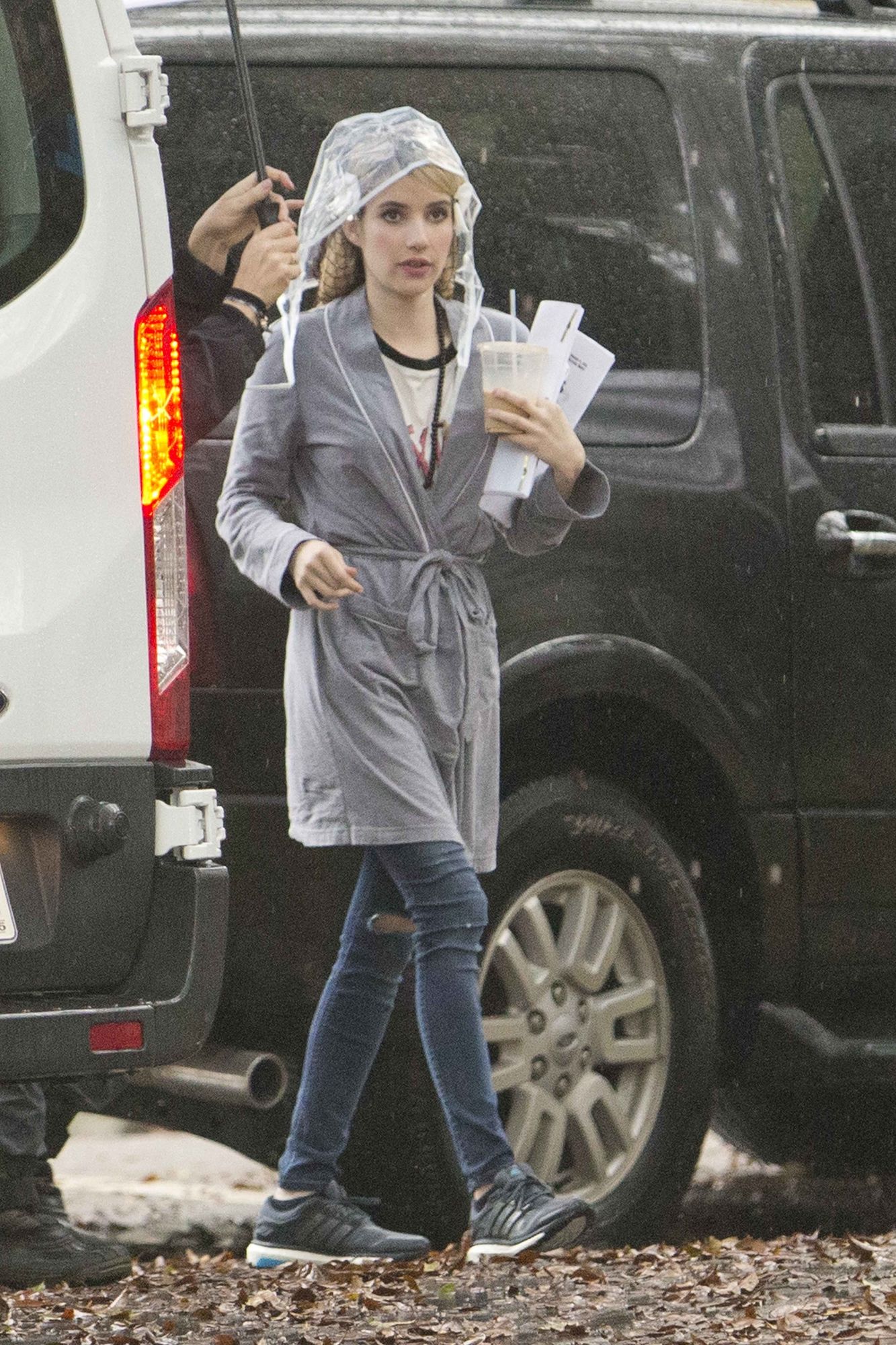 emmarobertsorg013.jpg emmarobertsorg013.jpg