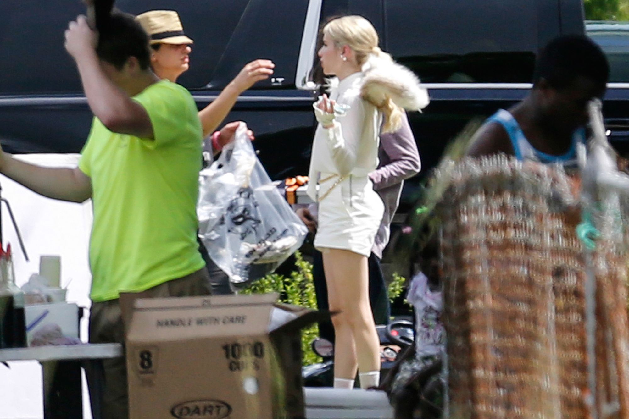 emmarobertsorg009.jpg