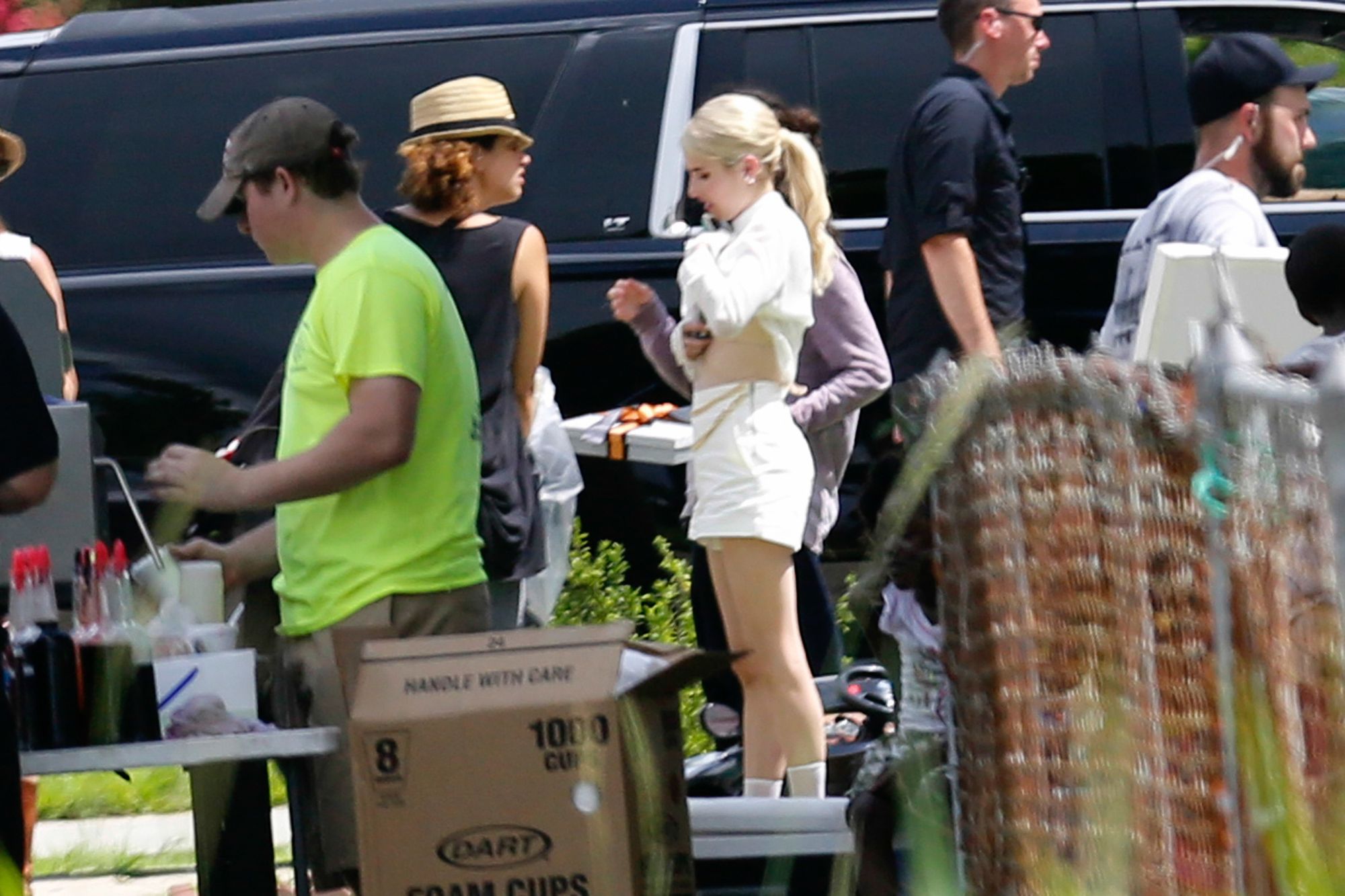 emmarobertsorg015.jpg