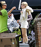 emmarobertsorg009.jpg