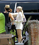 emmarobertsorg010.jpg