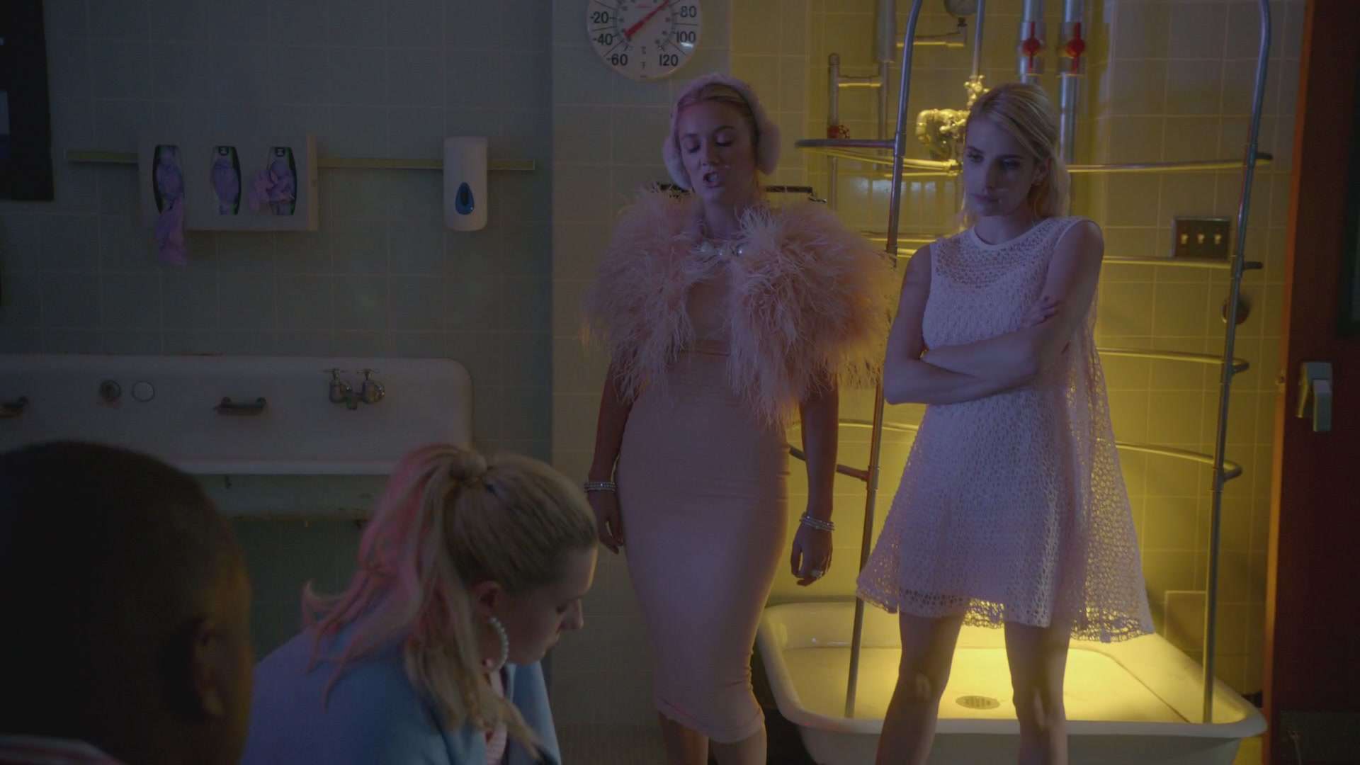 ero202-010.jpg ero202-010.jpg