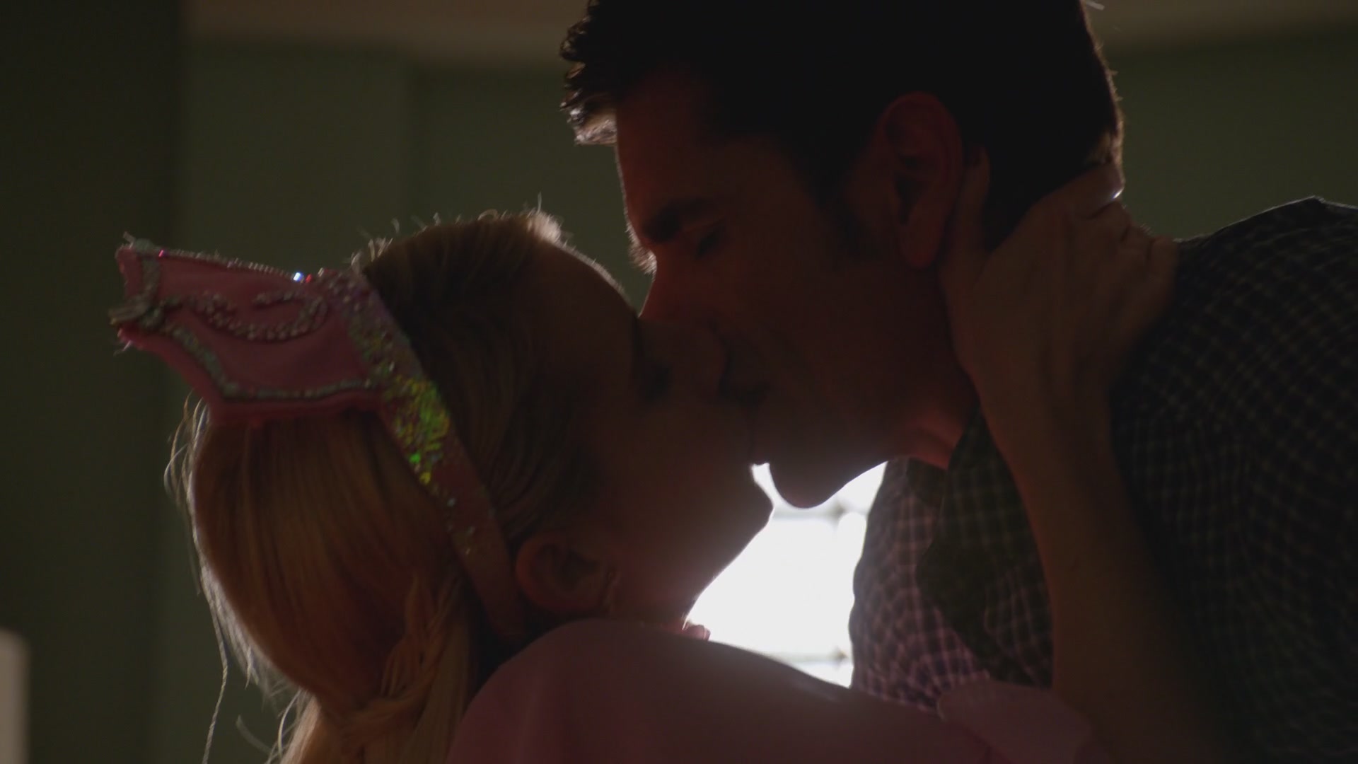 ero206-101.jpg ero206-101.jpg