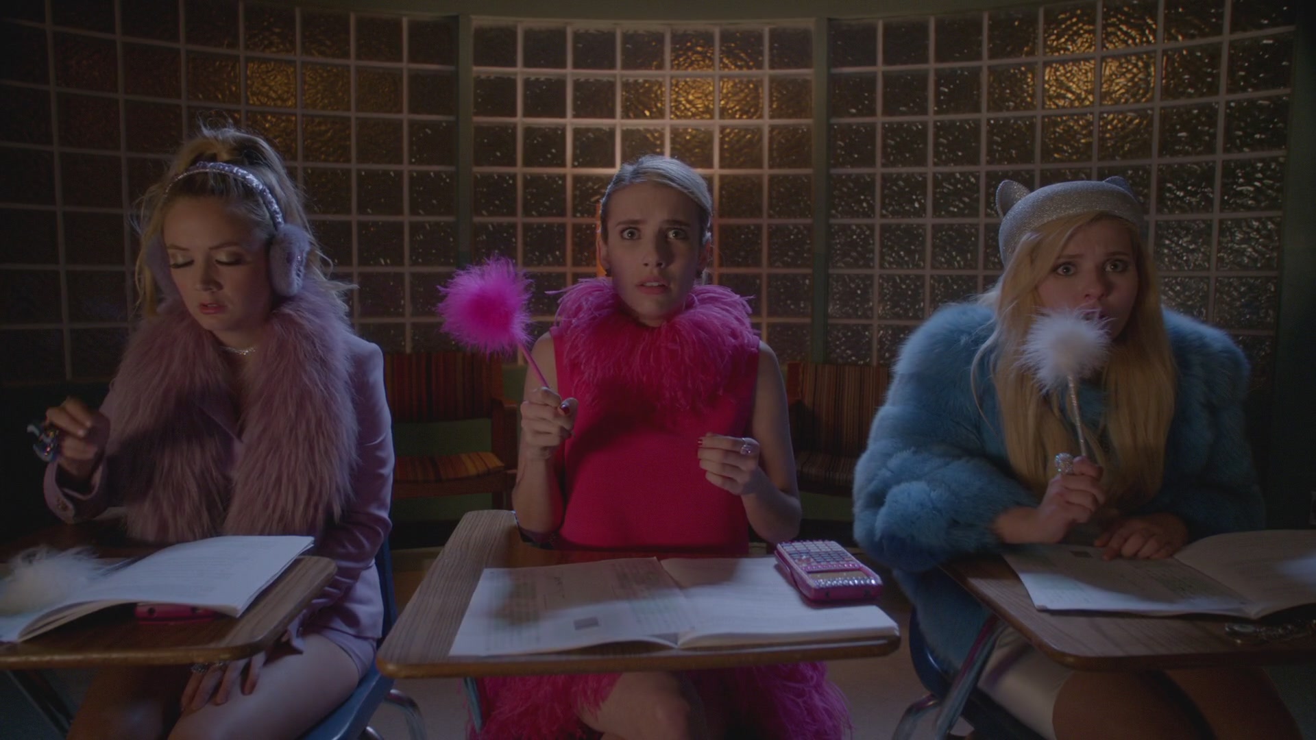 ero209-230.jpg ero209-230.jpg